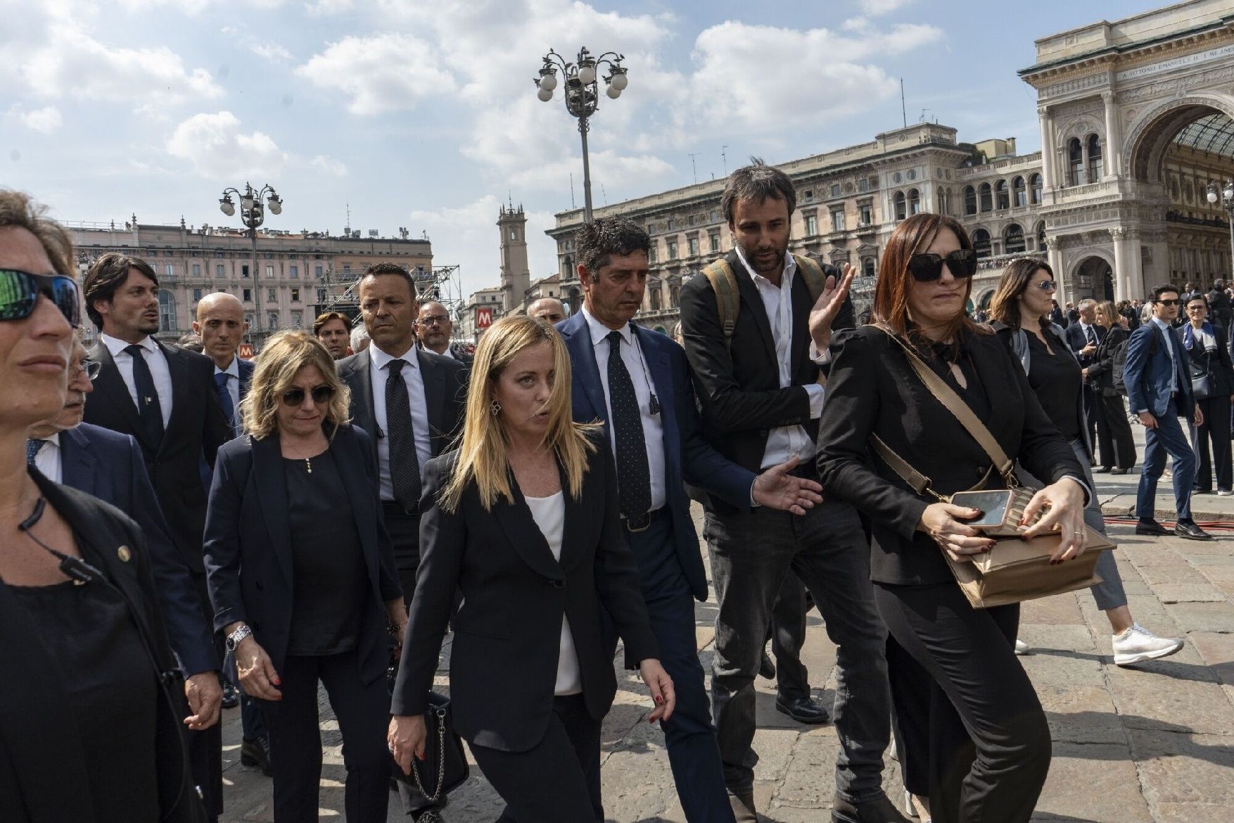 Itàlia homenatja Berlusconi amb un simbòlic funeral d'Estat que congrega a milers de persones