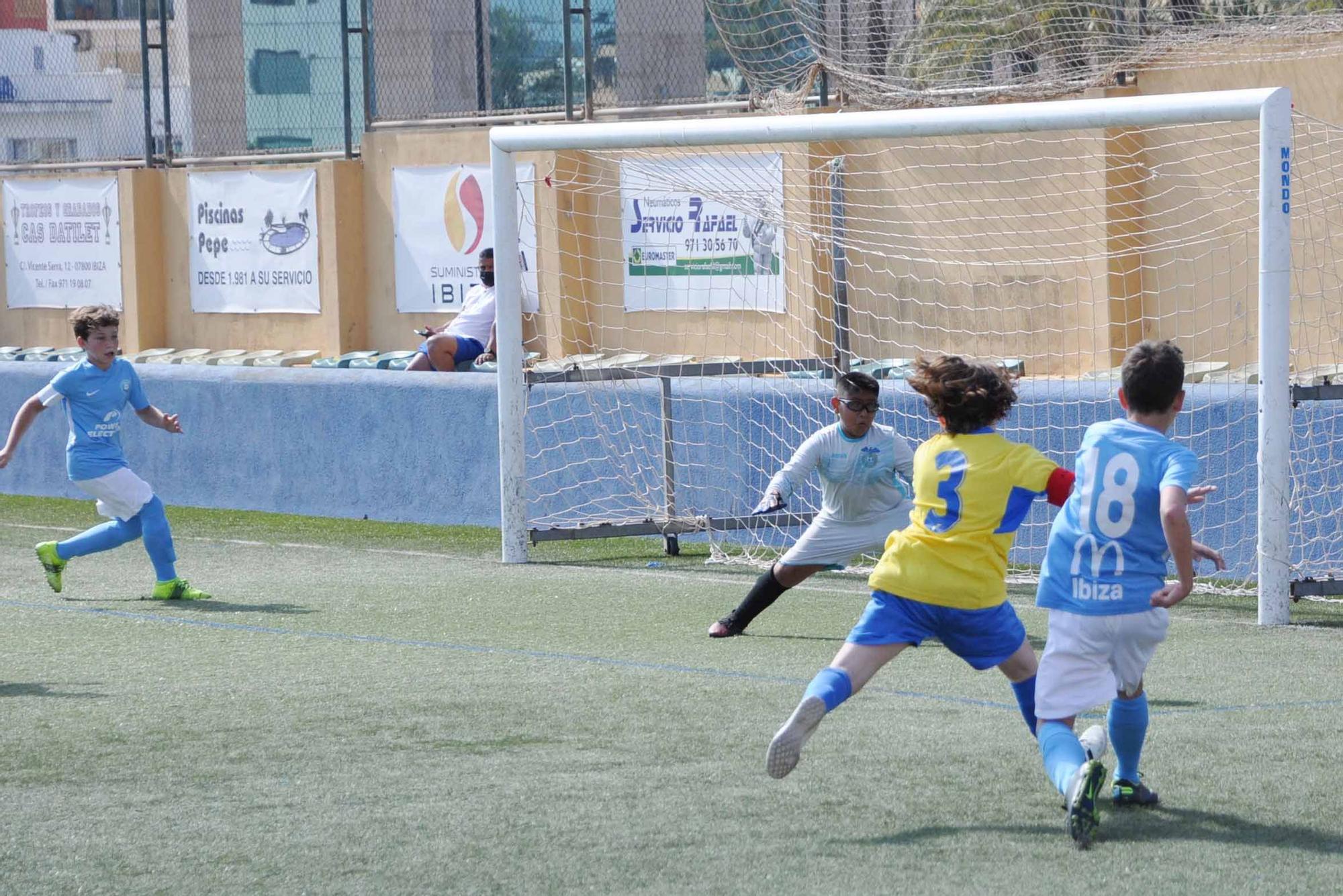 Todas las fotos de la última jornada de fútbol base en Ibiza (8 y 9 de mayo)