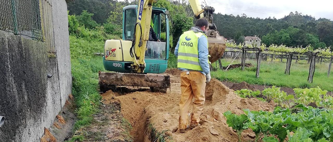 Obras de saneamiento en Valga.