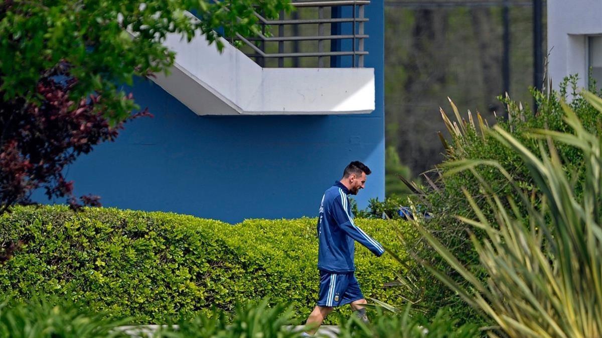 Messi, en un momento de la concentración de la selección argentina en Ezeiza.