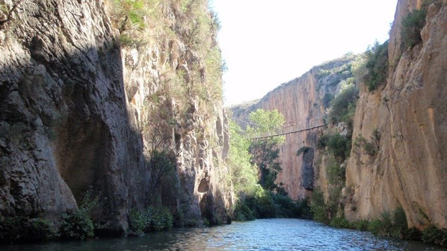 Ruta de los puentes colgantes, en Chulilla