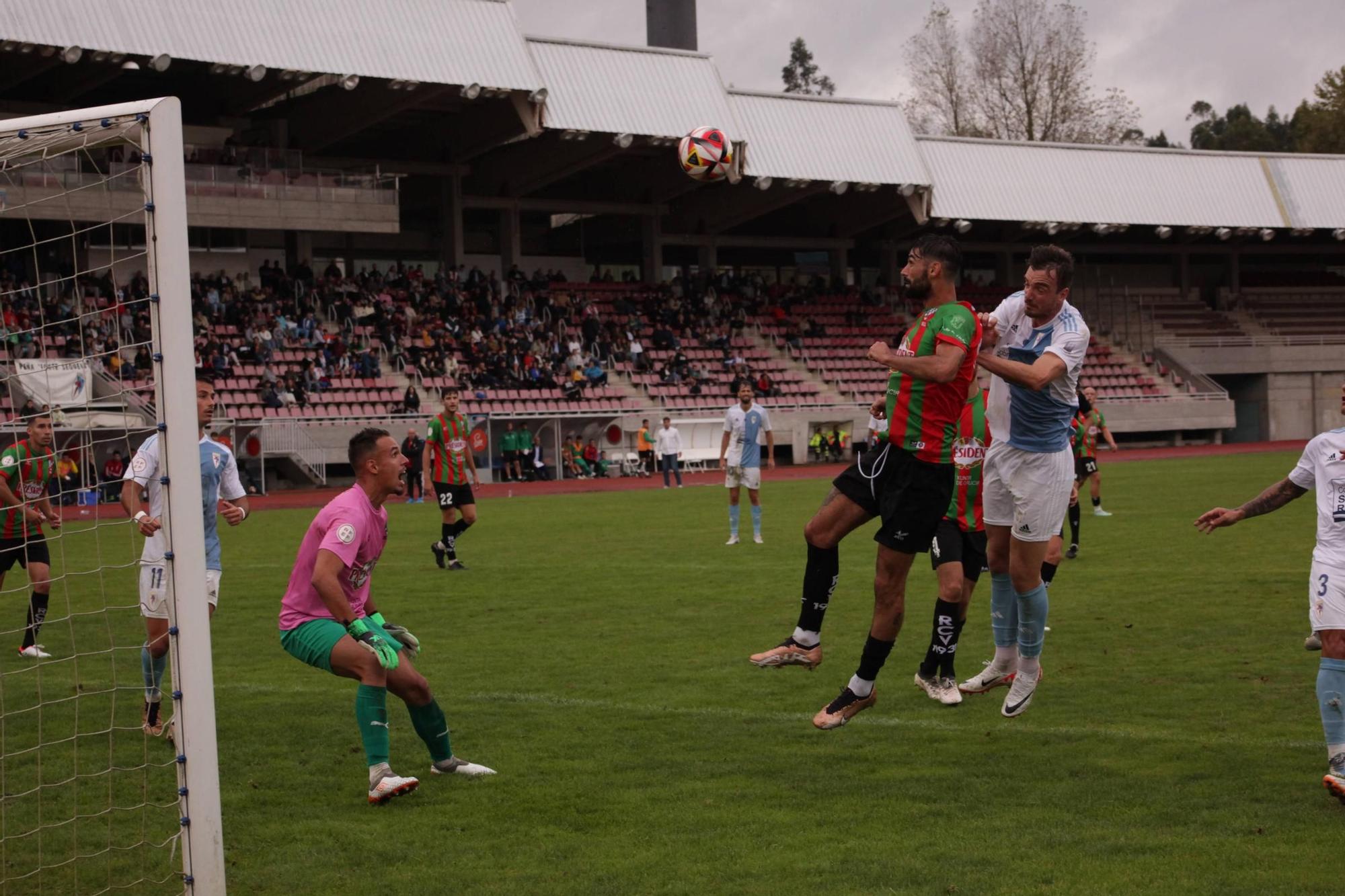 SD Compostela - Racing Club Villalbés: las imágenes del partido