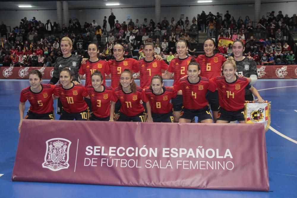 Deportes | Exhibición de la España ante Japón en Marín