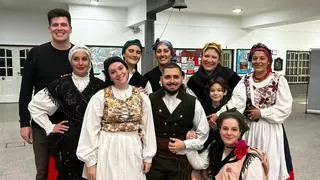Donde la fabada se hace con “porotos blancos” pero hay un ardiente recuerdo de Asturias: así se celebra San Xuan en Santa Fe (Argentina)