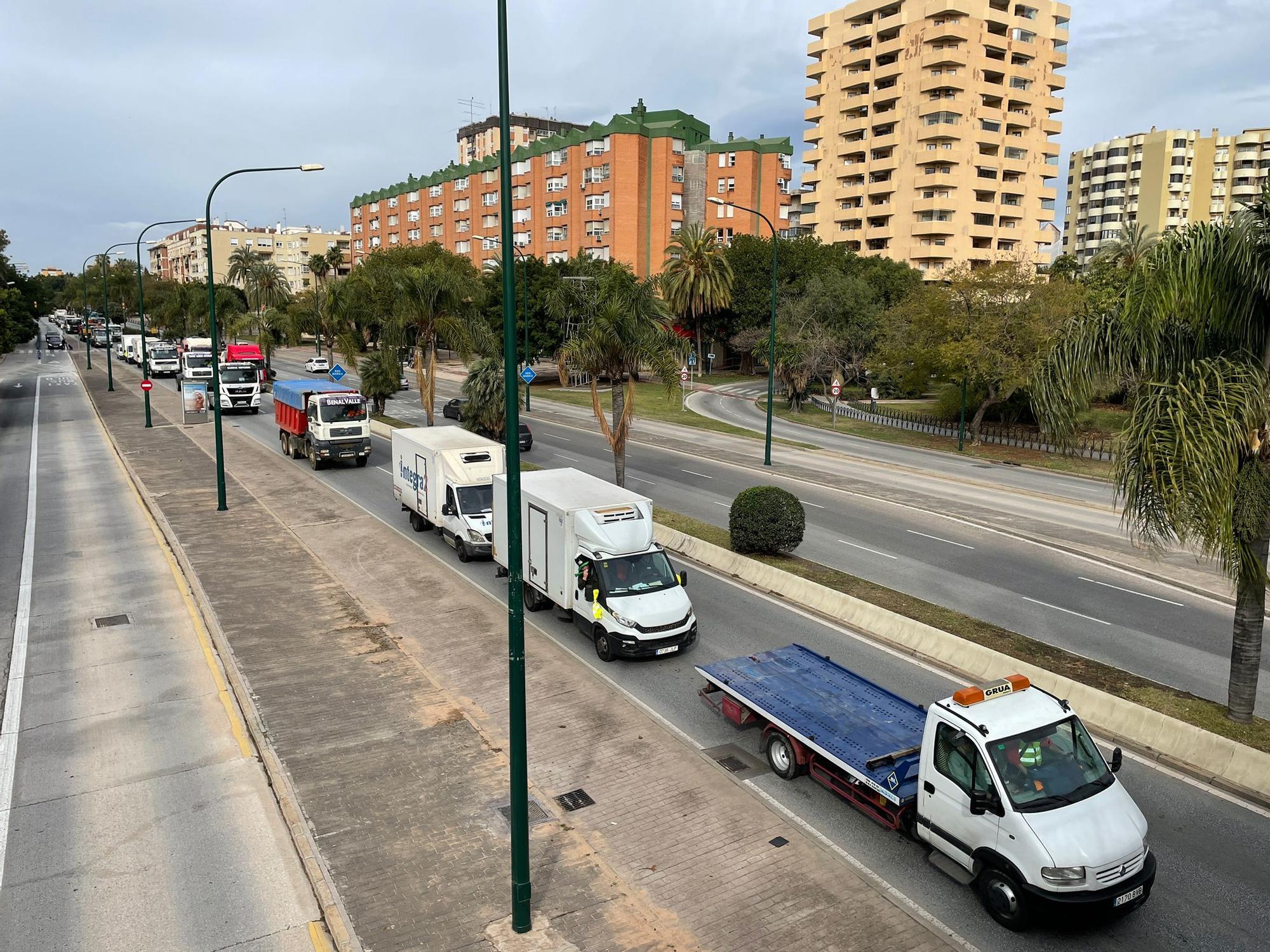 Protesta de los camioneros por el Centro de Málaga