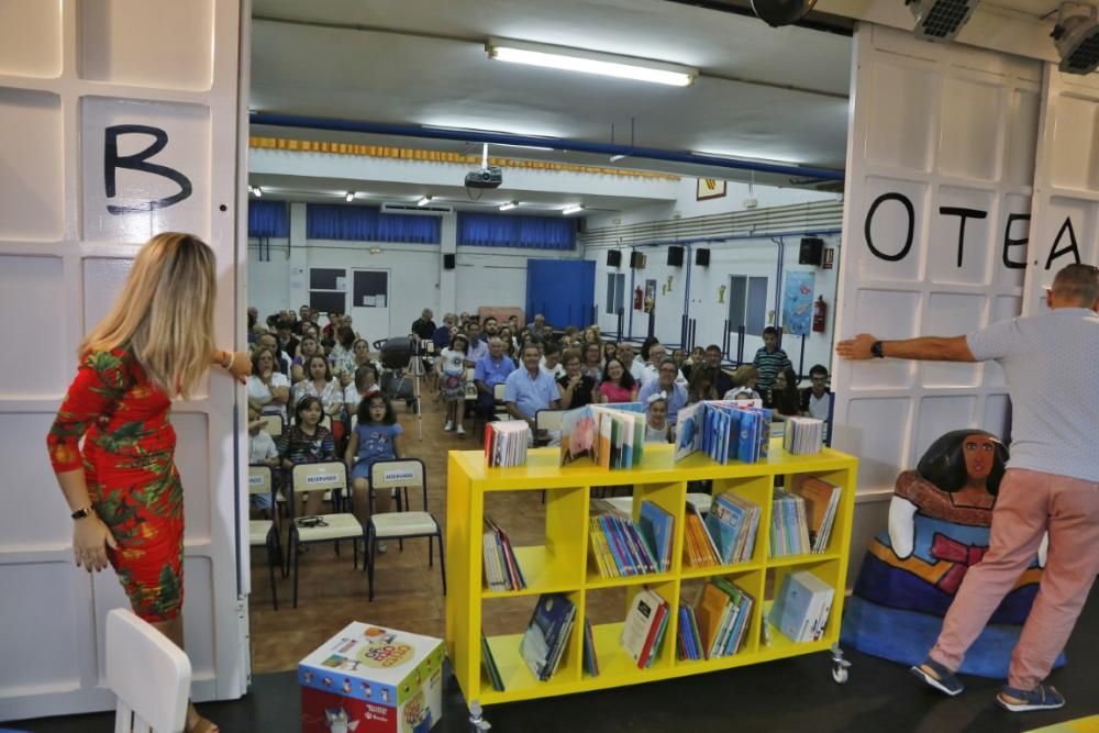 El Colegio Público Cuba renueva su biblioteca bajo el nombre de "Cecilio Gallego", padre de alumno e impulsor de las actividades del centro en sus inicios