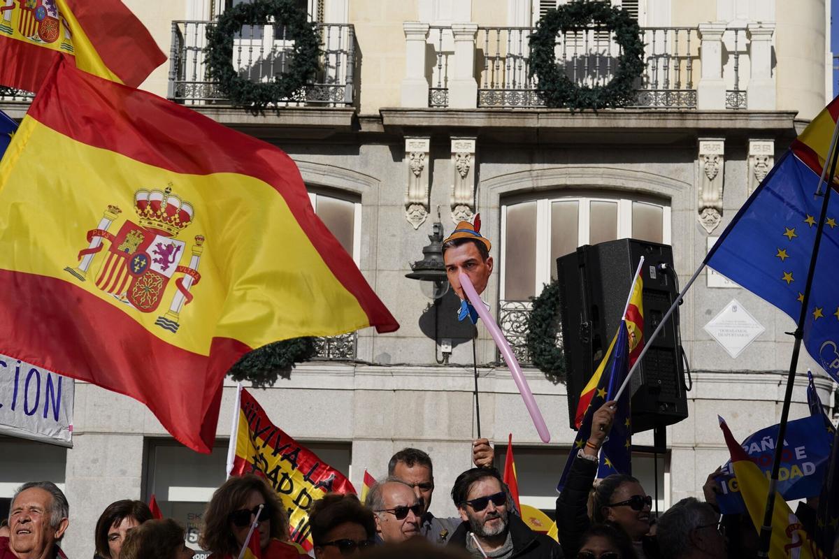 Manifestaciones en ciudades de toda España tras el acuerdo del PSOE y Junts