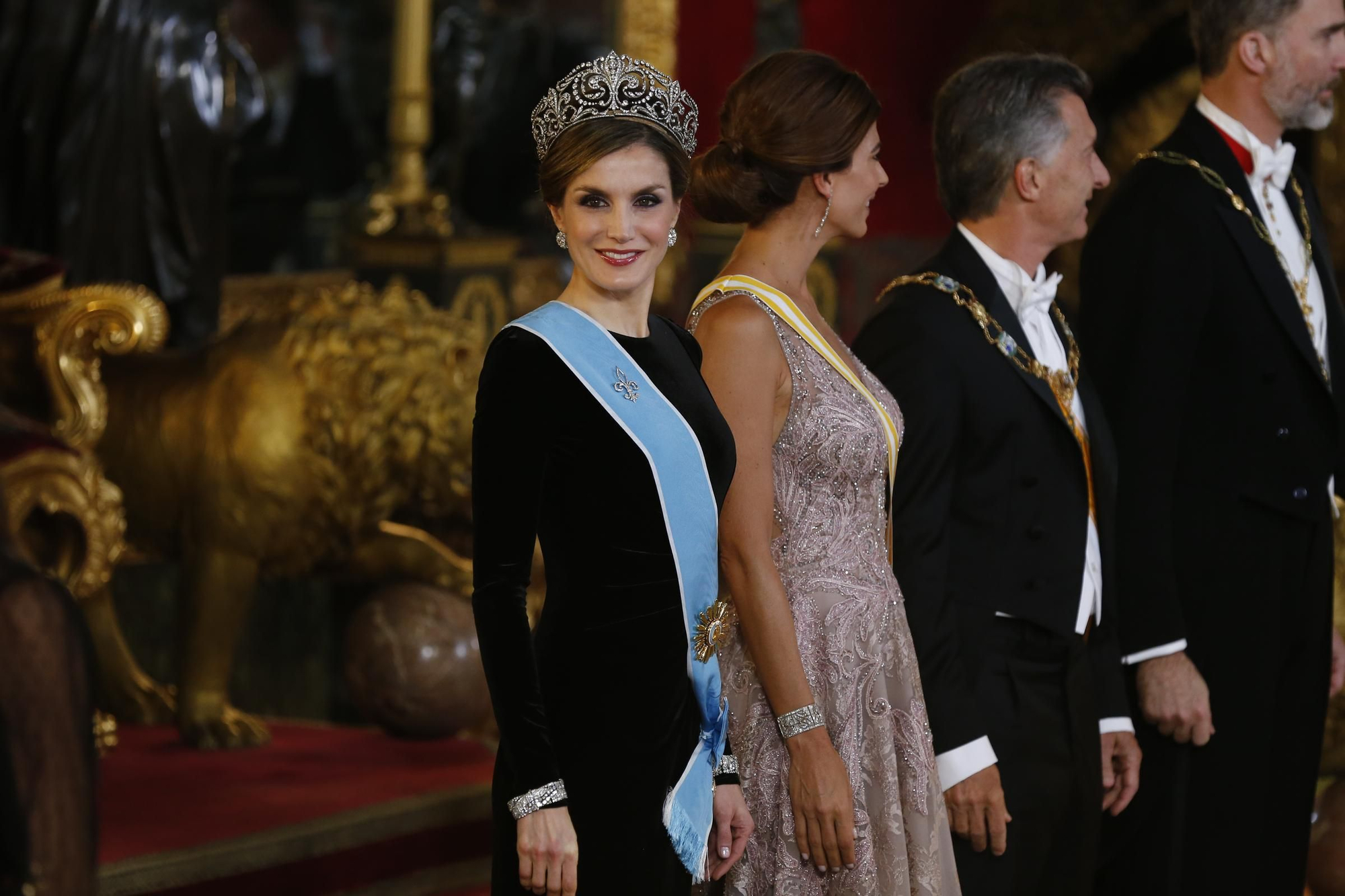 Letizia Ortiz con la tiara de Flor de Lis