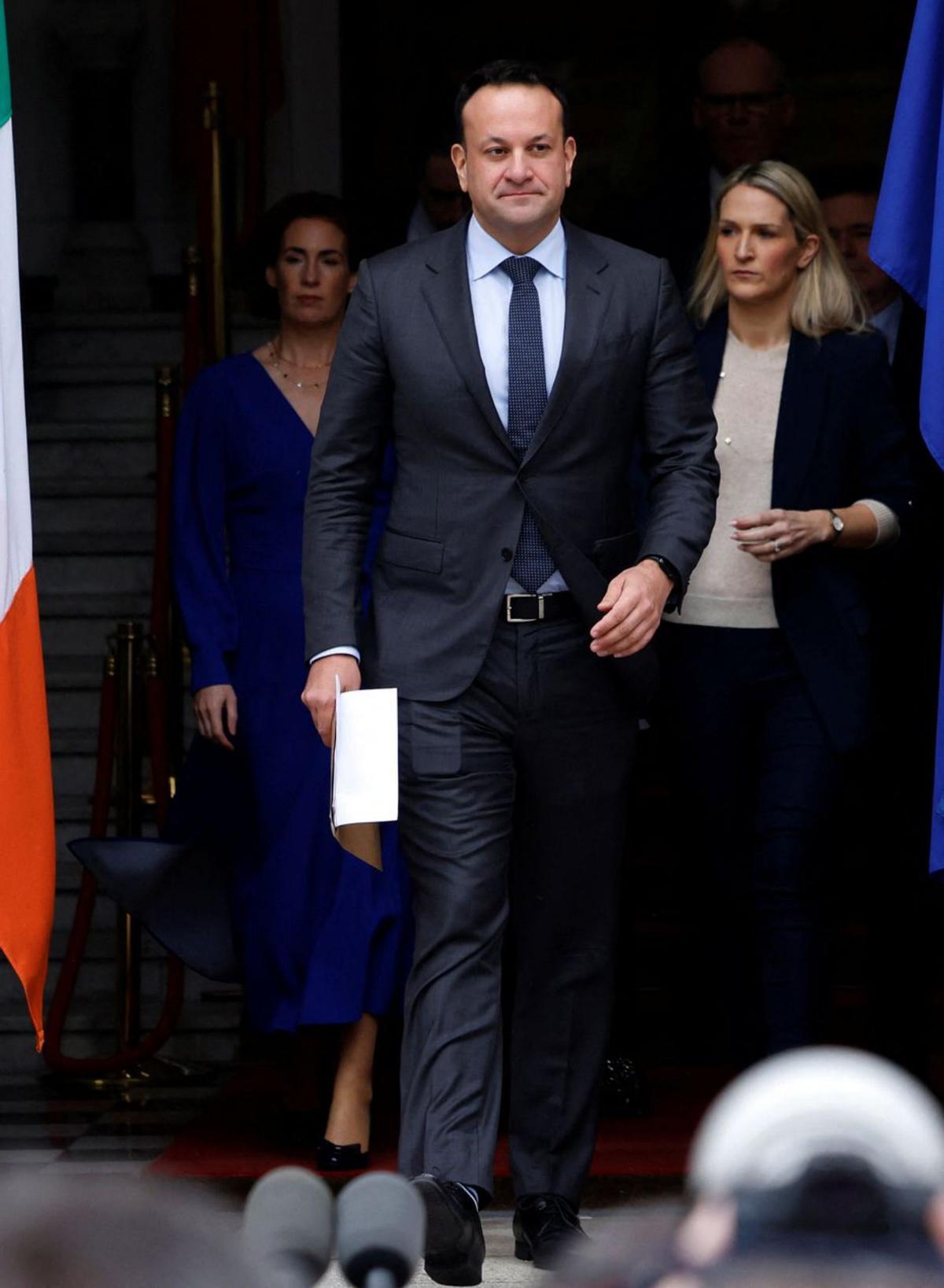 El primer ministre d’Irlanda dimiteix pels mals pronòstics electorals