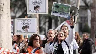 Comienza en Madrid la manifestación de médicos de toda España para exigir mejoras laborales
