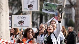 Médicos de toda España marchan en Madrid por un estatuto propio e independiente