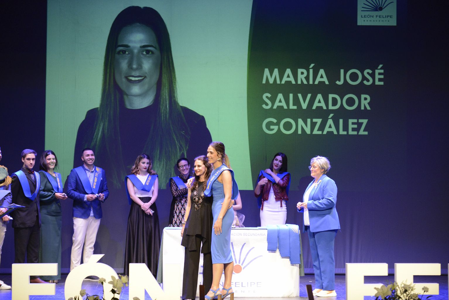 Graduación de bachilleres y alumnos de FP y Ciclos Formativos del IES León Felipe