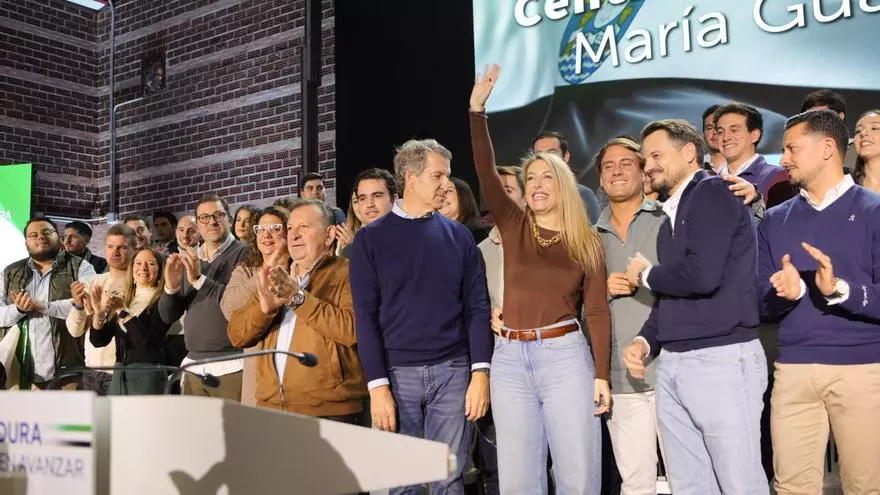 VIDEO | Guardiola y Feijóo llegan al pabellón de Lobón