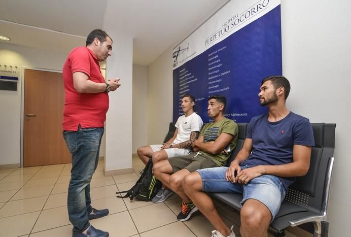 LAS PALMAS DE GRAN CANARIA A 04/07/2017. Reconocimiento médico de los jugadores de la UD Las Palmas en la clínica Perpetuo Socorro para la temporada 2017-18. FOTO: J.PÉREZ CURBELO