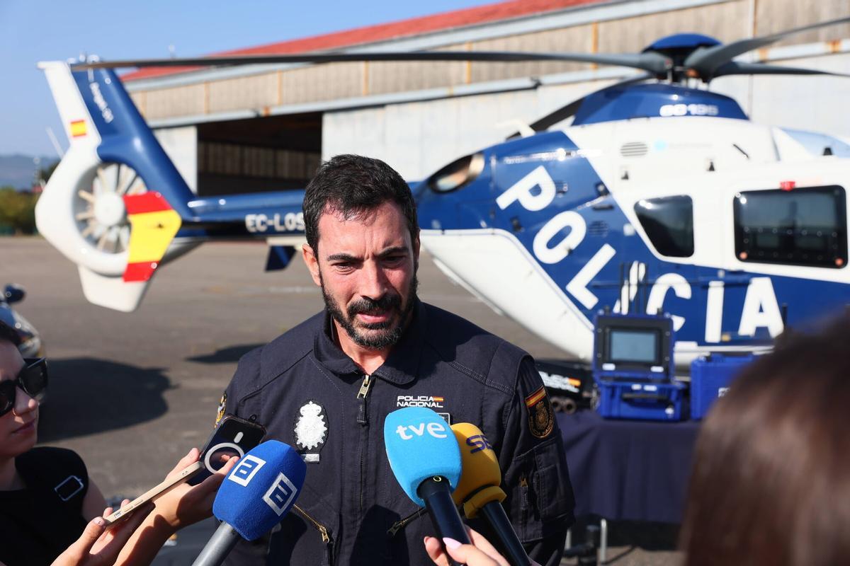 EN IMÁGENES: Los medios aéreos con los que la Policía Nacional vigila Asturias desde el cielo en verano EN IMÁGENES: Los medios aéreos con los que la Policía Nacional vigila Asturias desde el cielo en verano