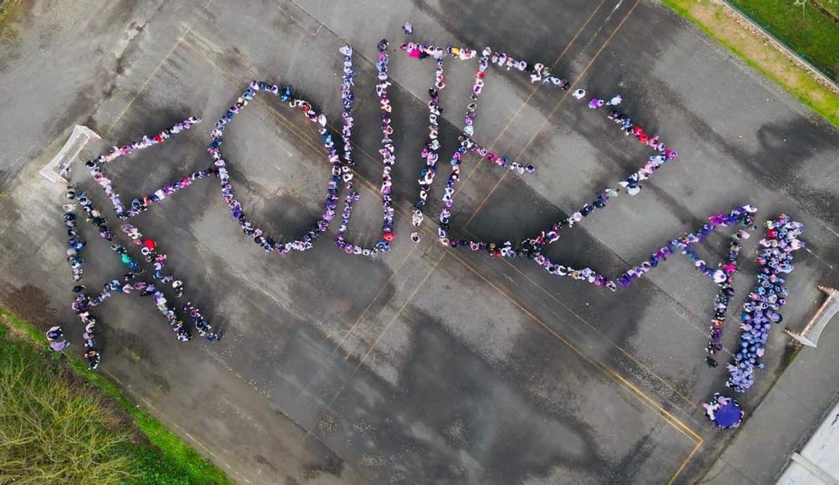 La ‘afouteza’ del Xesús Golmar por el Día de La Mujer | EPE