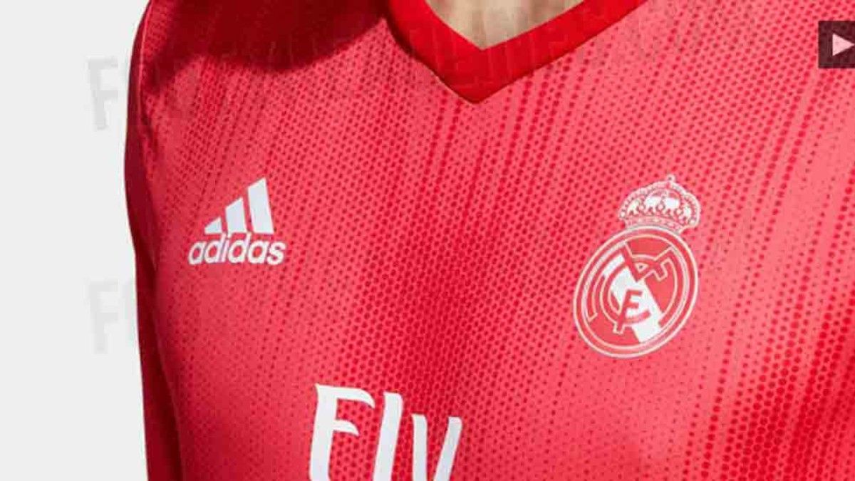 La tercera equipación del Real Madrid 2018 / 2019 llega con retraso