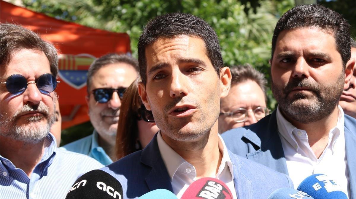 zentauroepp48538371 pla mitj  del diputat de cs al parlament nacho mart n blanco190608134852