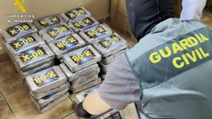 El preu de la cocaïna s’abarateix i la sobreoferta dispara la seva puresa