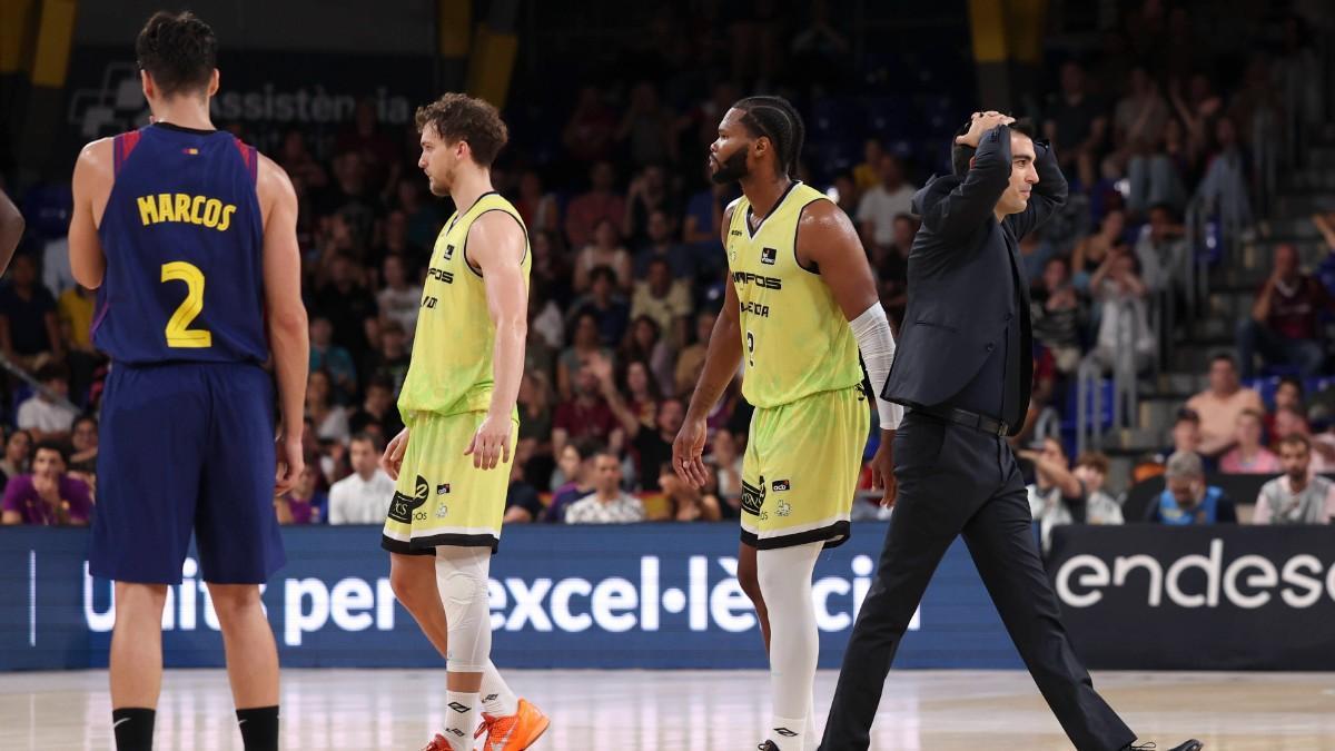 Hiopos Lleida asaltó el Palau en la primera vuelta, en un partido en el que los árbitros expulsaron a Encuentra