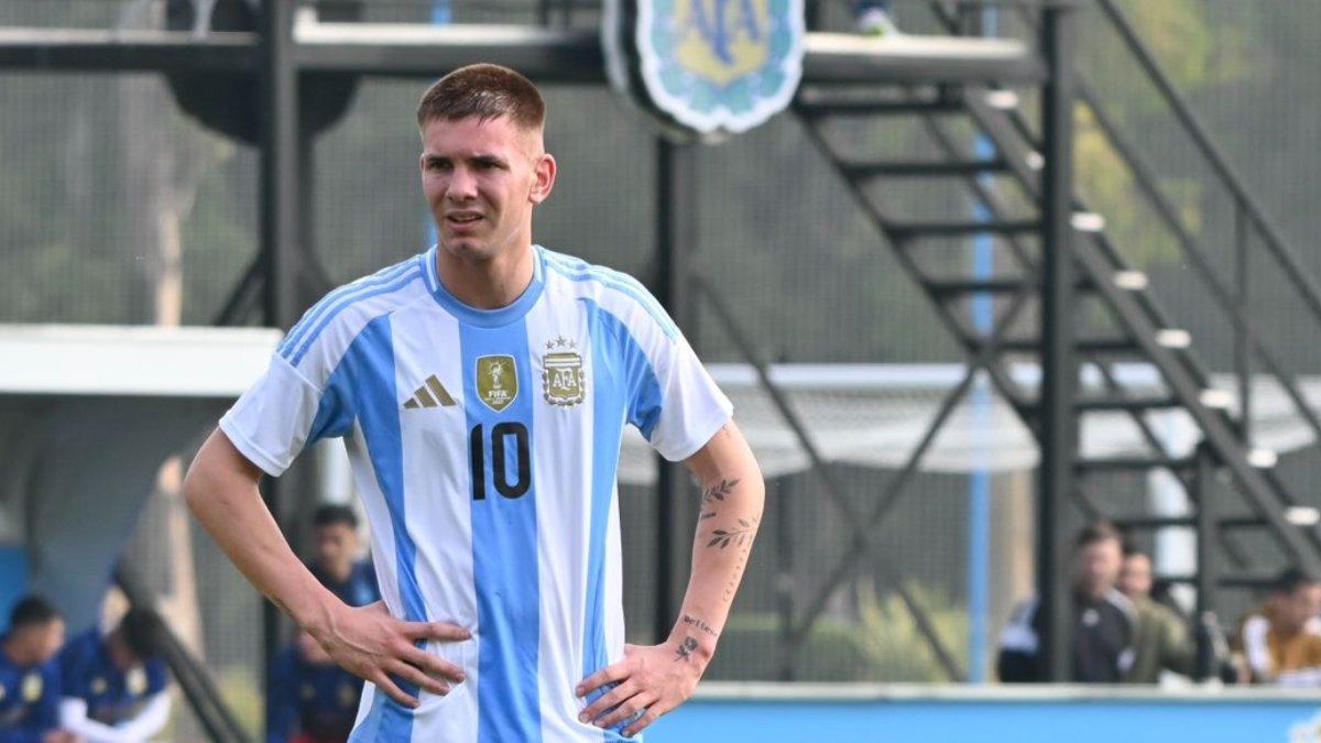 Franco Mastantuono es internacional en categorías de base por Argentina