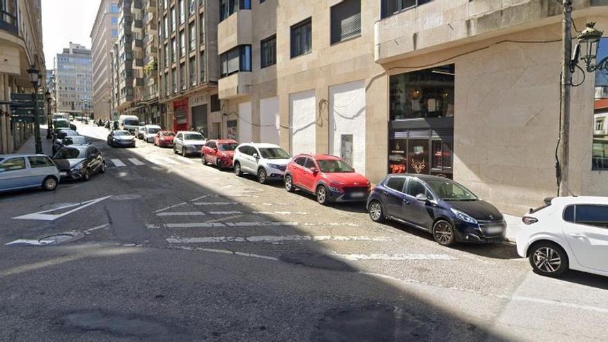 Detenido en Vigo tras darle puñetazos a su pareja en plena calle y simular que la penetraba