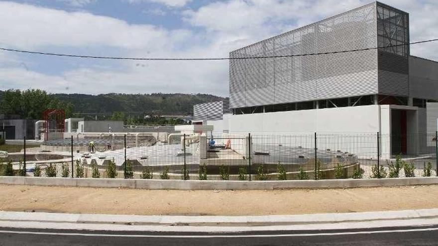 El Ministerio de Agricultura asume la nueva acometida eléctrica de la EDAR, con un coste 1,5 millones de euros