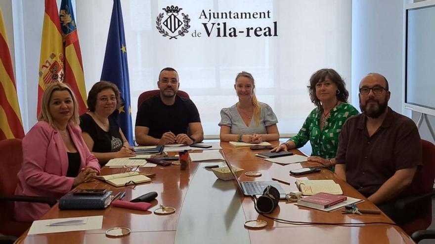 Foto de la última reunión que mantuvieron los concejales del PSPV y Compromís el pasado 10 de junio.
