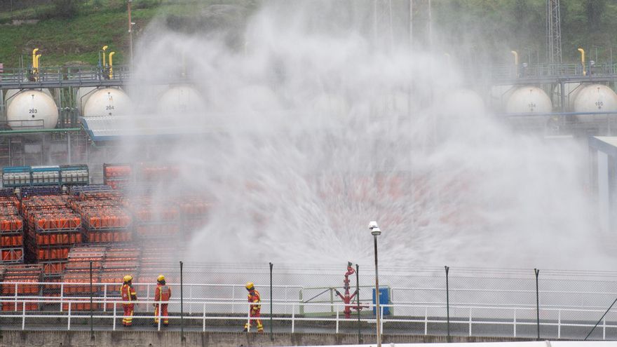 El simulacro en las instalaciones de Repsol, en imágenes