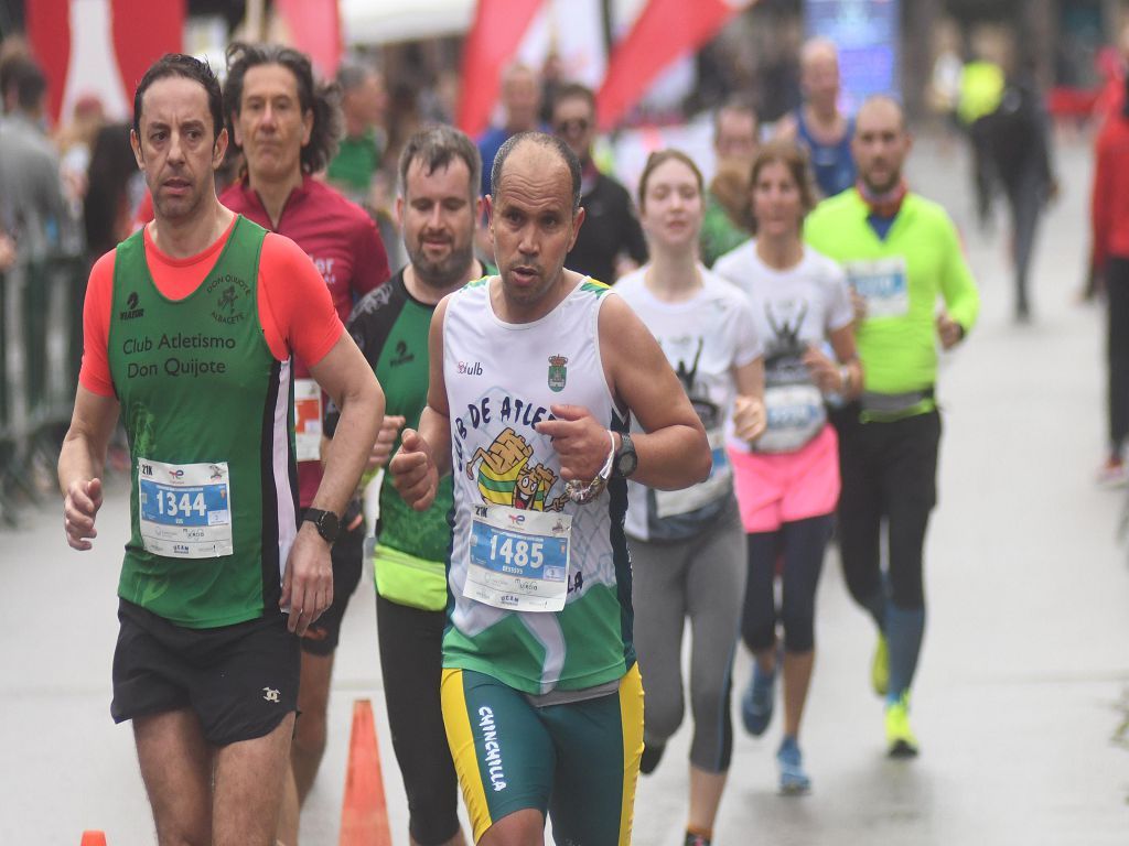 Llegada y podios de la 10k, la media maratón y la maratón de Murcia (I)