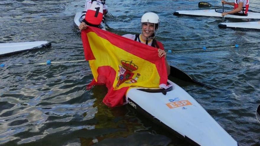 Nerea Sáez logra un bronce con sabor pinatarense