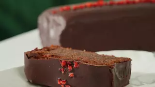 Cómo hacer un bizcocho de chocolate y boniato: bajo en calorías, sin azúcar, sin gluten y fácil