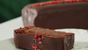 Cómo hacer un bizcocho de chocolate y boniato: bajo en calorías, sin azúcar, sin gluten y fácil