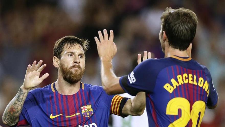 El Barcelona recupera parte de su autoestima al abrigo de Messi (2-0)