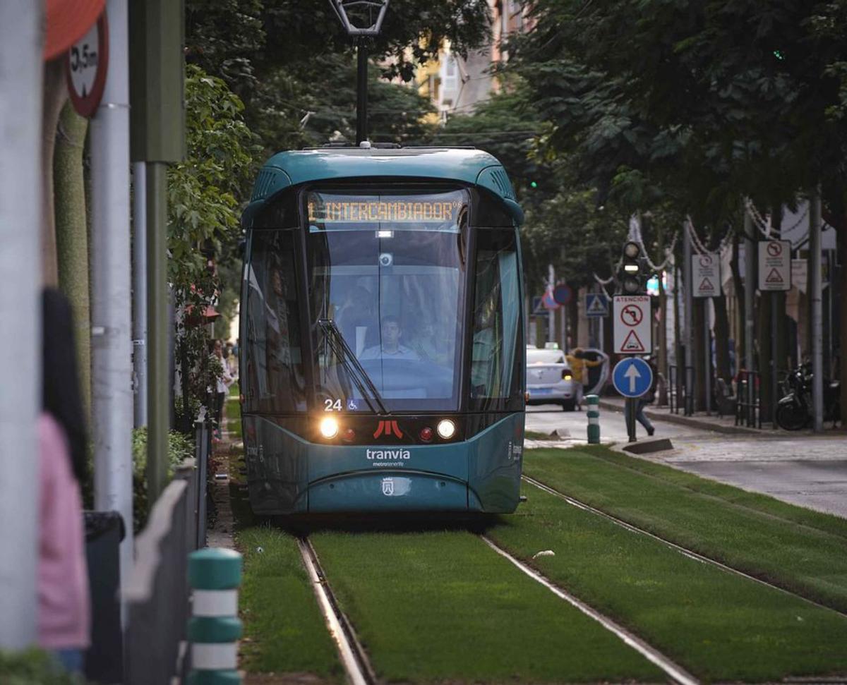 El transporte en Santa Cruz:
el tranvía (II)