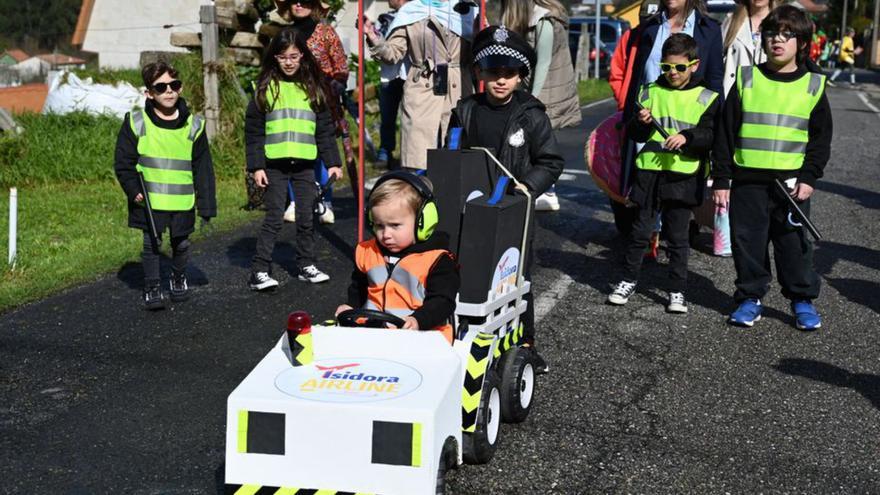 Uno de los grupos de niños que resultaron premiados.