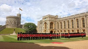 10/07/2023 10 July 2023, United Kingdom, Windsor: The Prince of Waless Company of the Welsh Guards ahead of a meeting between King Charles III and the President of the United States, Joe Biden, at Windsor Castle, Berkshire. Photo: Chris Jackson/PA Wire/dpa POLITICA INTERNACIONAL Chris Jackson/Pa Wire/Dpa. UNITED KINGDOM OUT, IRELAND OUT