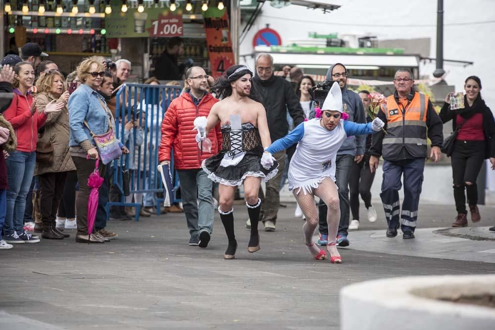 Carrera de tacones y carnaval de día en Telde