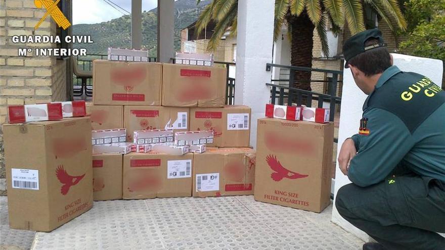 Aprehenden 3.700 cajas de tabaco de contrabando