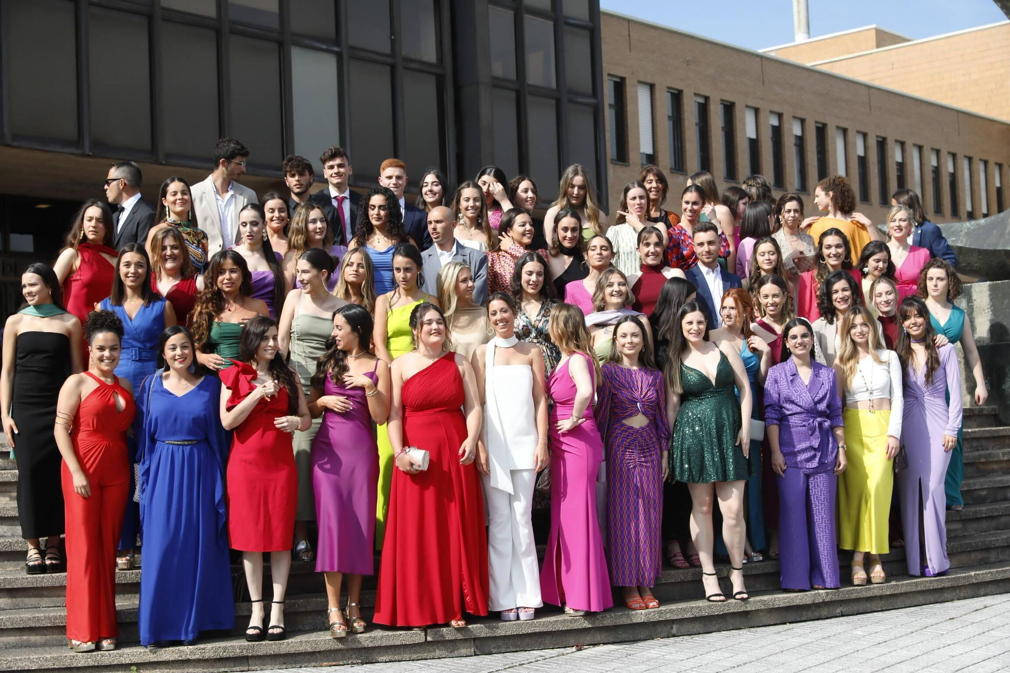 La graduación de la Facultad de Enfermería de Gijón, en imágenes