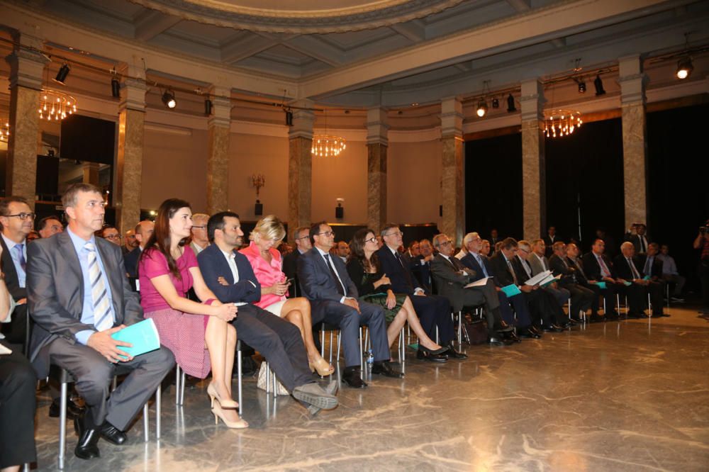 Acto en el Círculo de Bellas Artes de Madrid para exigir un cambio en el modelo de financiación