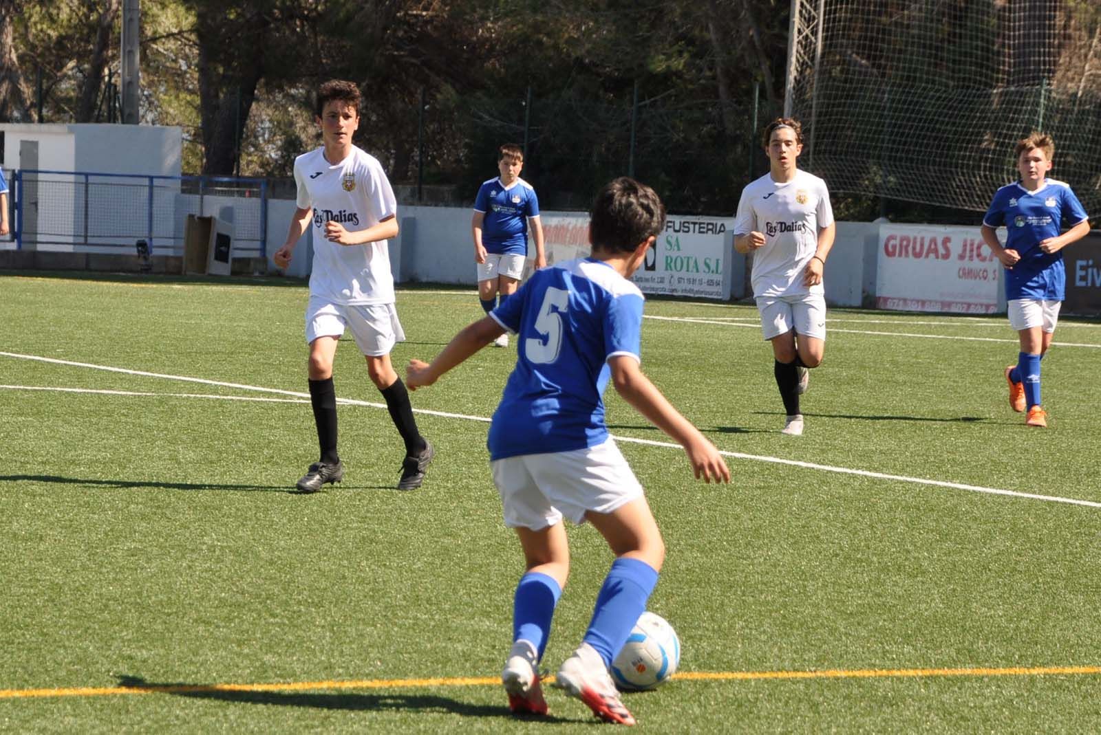 El fútbol base vuelve a sonreír