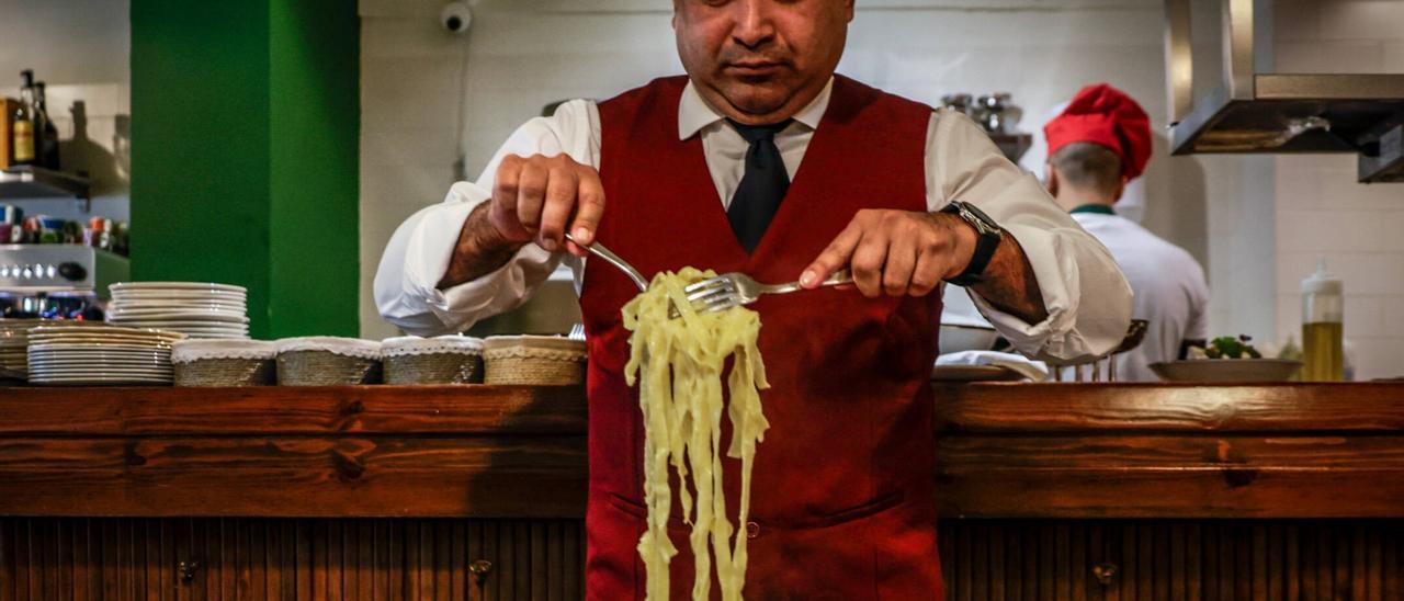 Un plato de 'fettuccine' Alfredo en el restaurante Enriquetto.