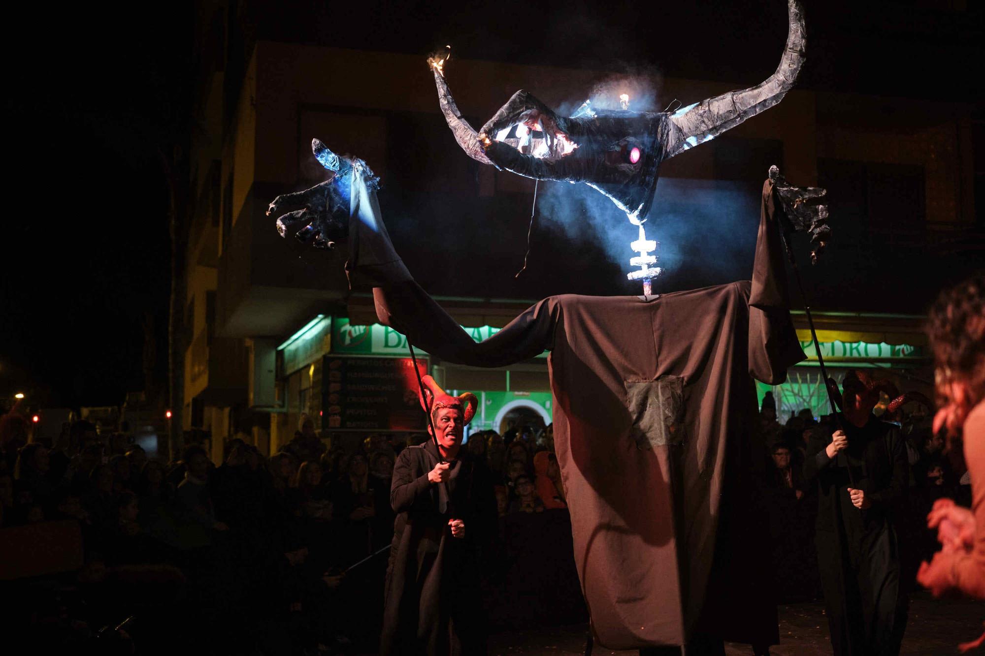 La Noche de Las Burras en Güímar