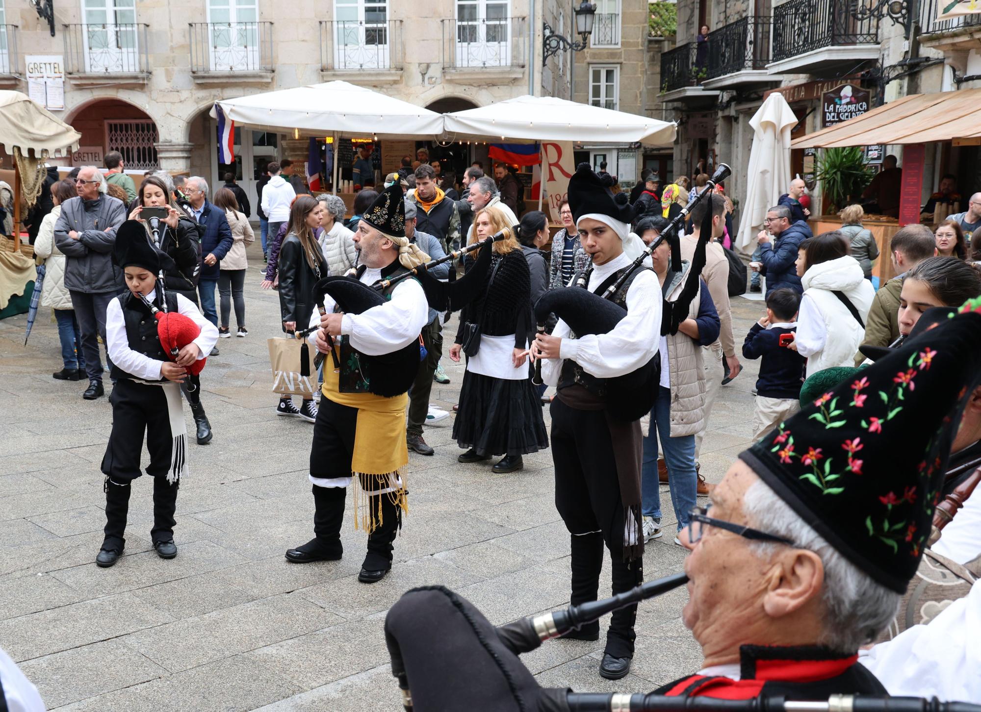 Vigo 'reconquista' las calles en su fiesta grande