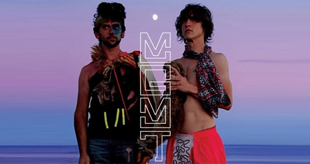 “Oracular Spectacular” de MGMT - Woman