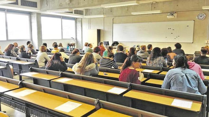 Educación asume que deberá convocar nuevas oposiciones docentes a partir de 2021