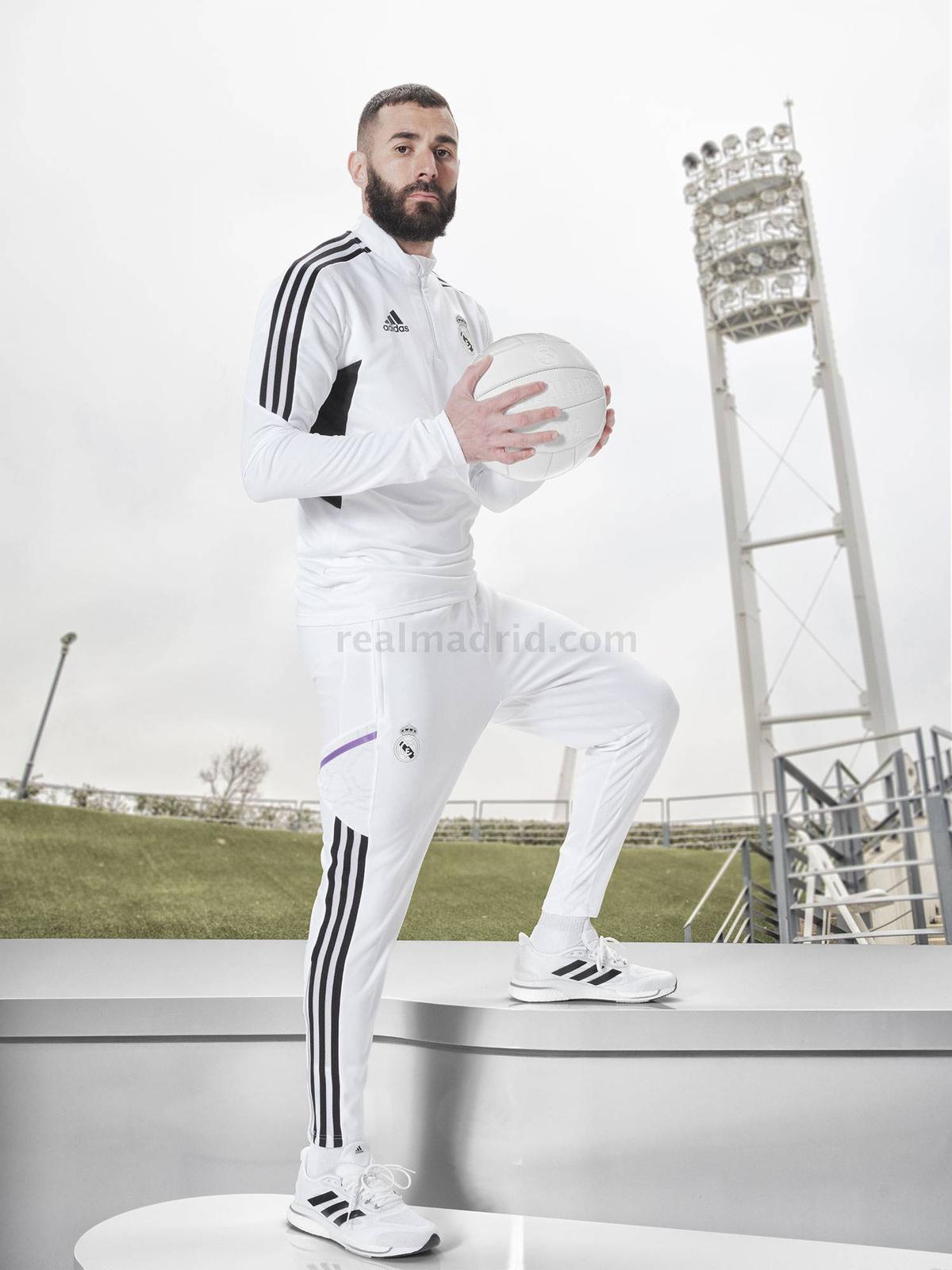 Así es la nueva camiseta del Madrid para la próxima temporada Así es la nueva camiseta del Madrid para la próxima temporada