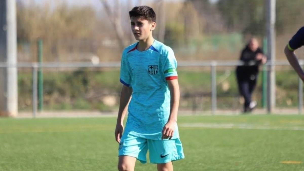 Genís Clua alterna el rol de falso 9 con el de interior