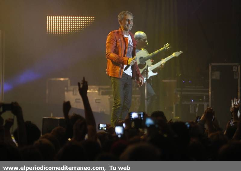 GALERÍA DE FOTOS -- Miles de castellonenses vibran con el concierto de Sergio Dalma en Onda